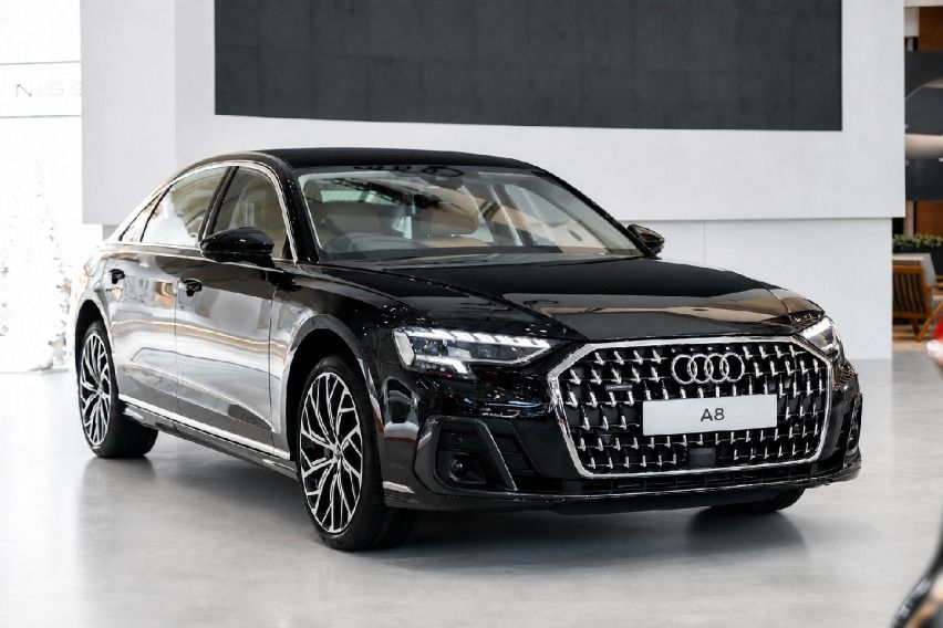 Audi A8L