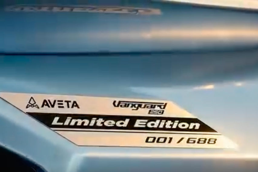 Aveta Vanguard 250 Limited Edition