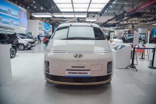 Spesifikasi Hyundai New Staria Electric dan Hybrid yang Mejeng di GIIAS 2026