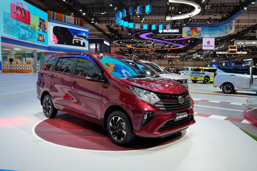 Daihatsu Sigra Facelift 2026 Dapat Ubahan Ringan, Tipe 1.2R Dijual Mulai Rp173 Jutaan