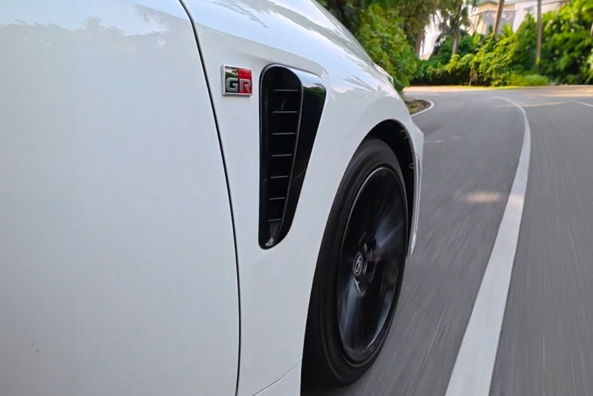 Toyota GR Corolla wheel view