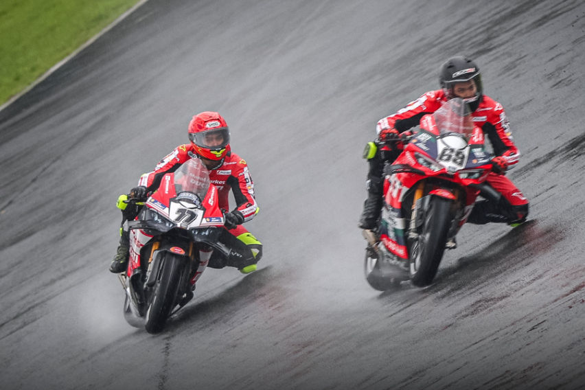 Ducati Panigale V4 drive Access Plus Racing for PSBK Round 3 sweep