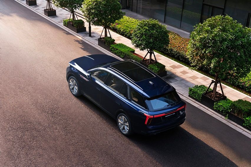 Hongqi E-HS9