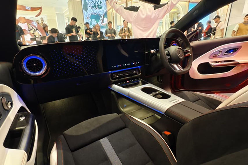 Mercedes-Benz CLA 250+ interior