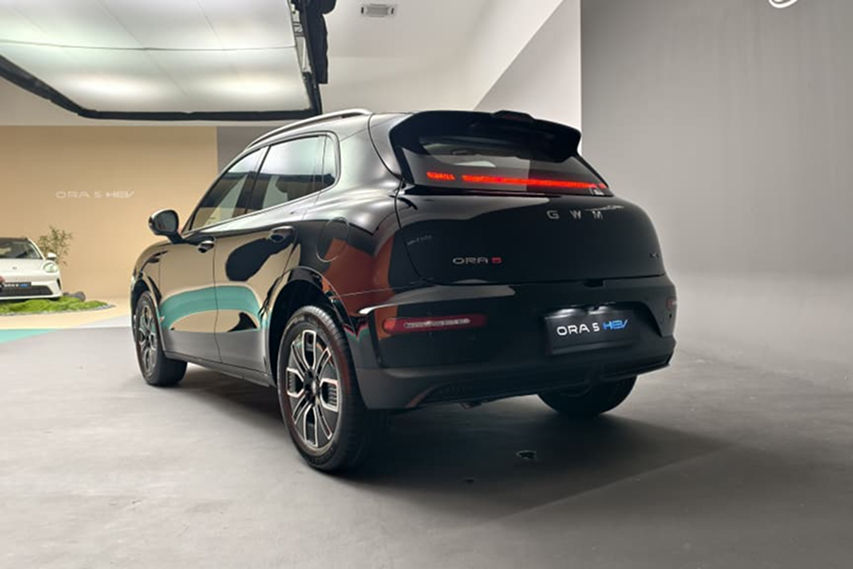 GWM ORA 5 HEV rear view