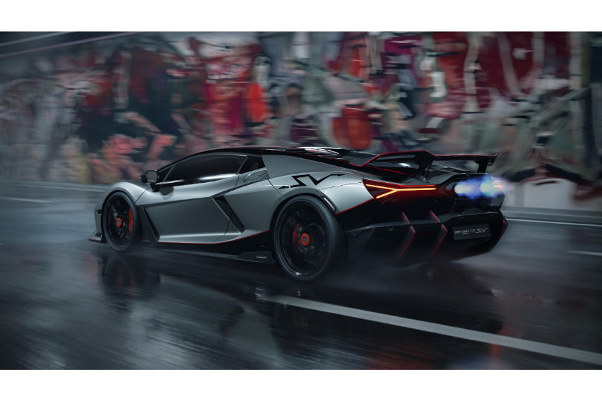 Lamborghini Revuelto SV
