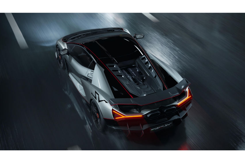 Lamborghini Revuelto SV breaks cover