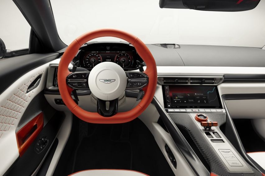 interior Aston Martin Valen
