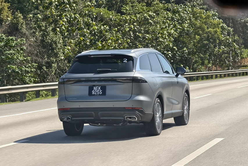Chery Tiggo 9 rear view