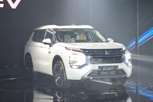 Check out the Mitsubishi Outlander PHEV’s strengths, weaknesses