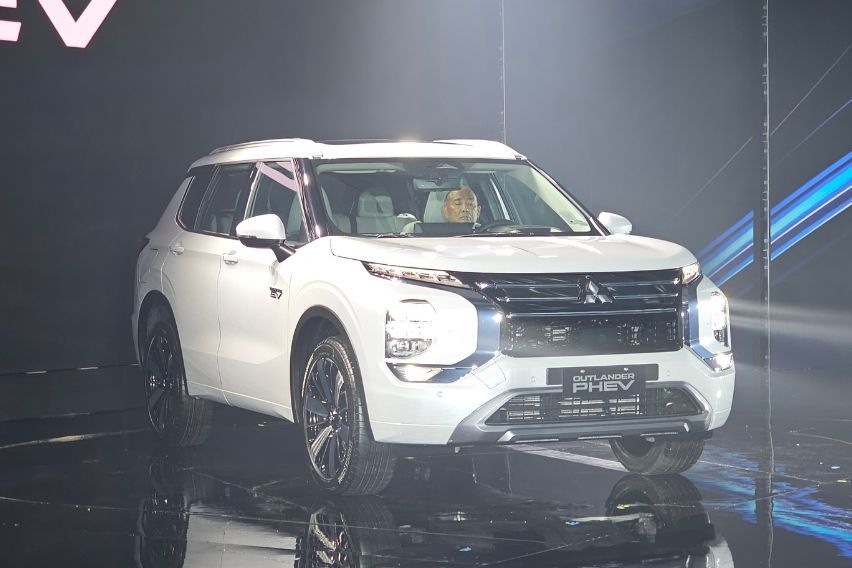 outlander PHEV 1