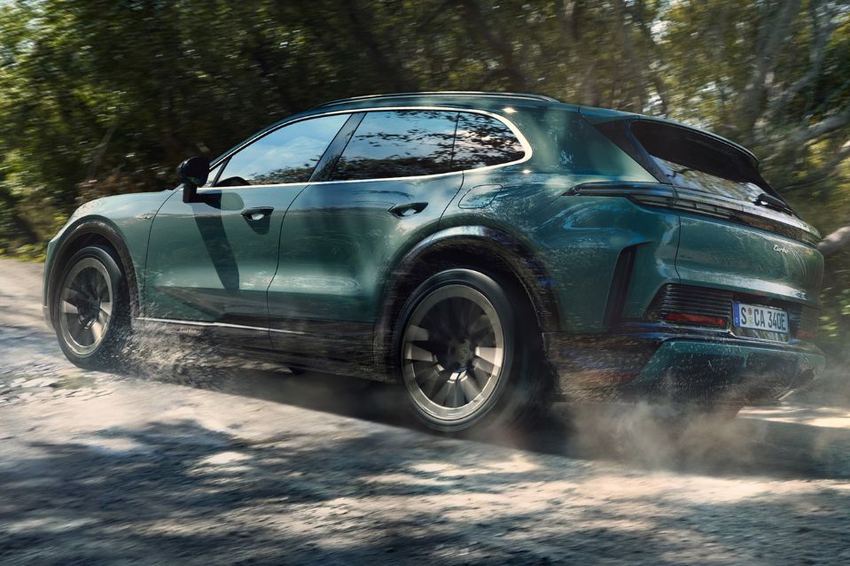 Porsche Cayenne Electric rear