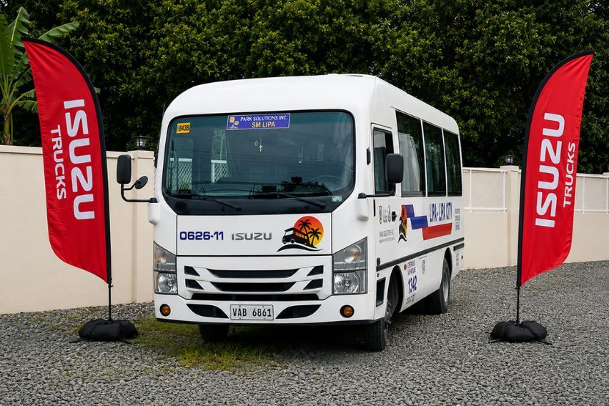 Isuzu PH delivers Class III PUVs to Ibaan-based transport coop