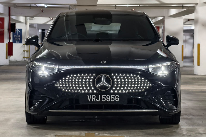 Mercedes-Benz CLA250+ front grille view