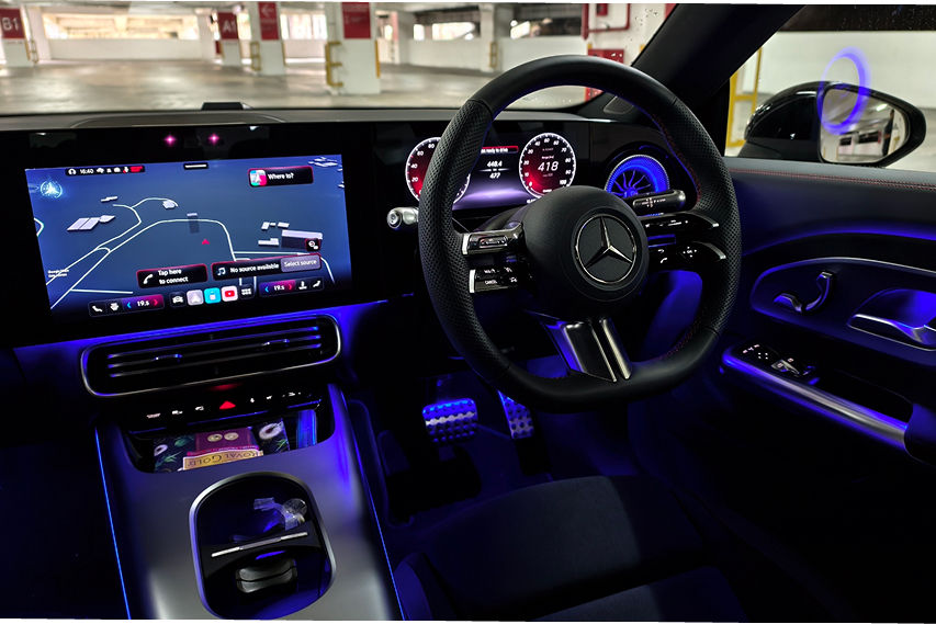 Mercedes-Benz CLA250+steering wheel view