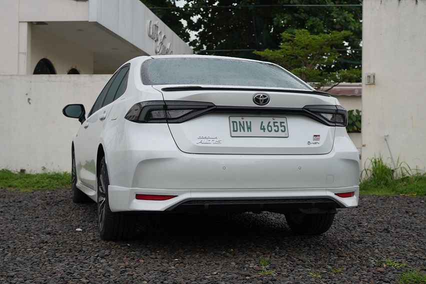 Toyota Corolla Altis GRS HEV