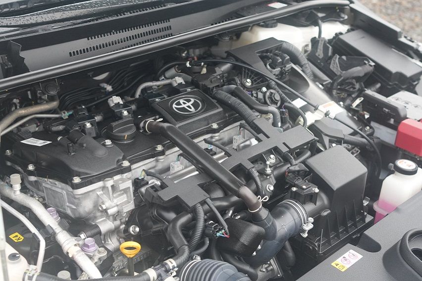 Toyota Corolla Altis GRS HEV