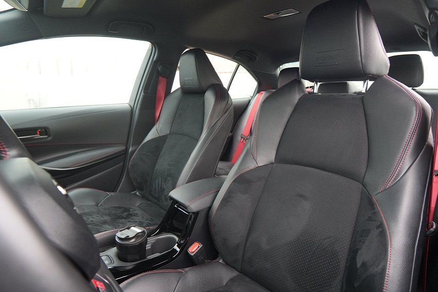 Toyota Corolla Altis GRS HEV