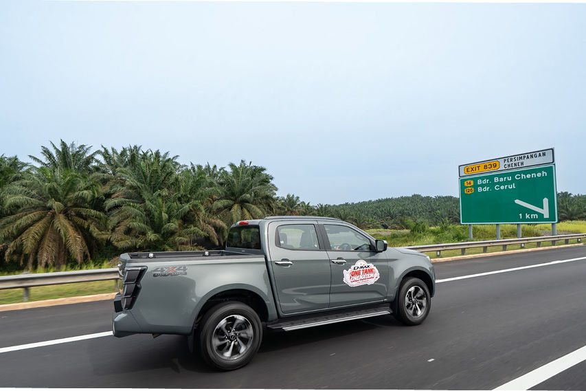 Isuzu Malaysia One Tank. One Nation Challenge view
