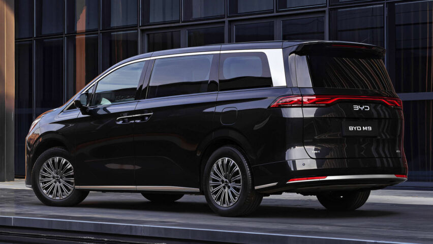 BYD M9