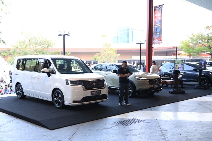 MPV Premium StepWGN e:HEV Jadi Andalan Honda di Autovaganza 2026