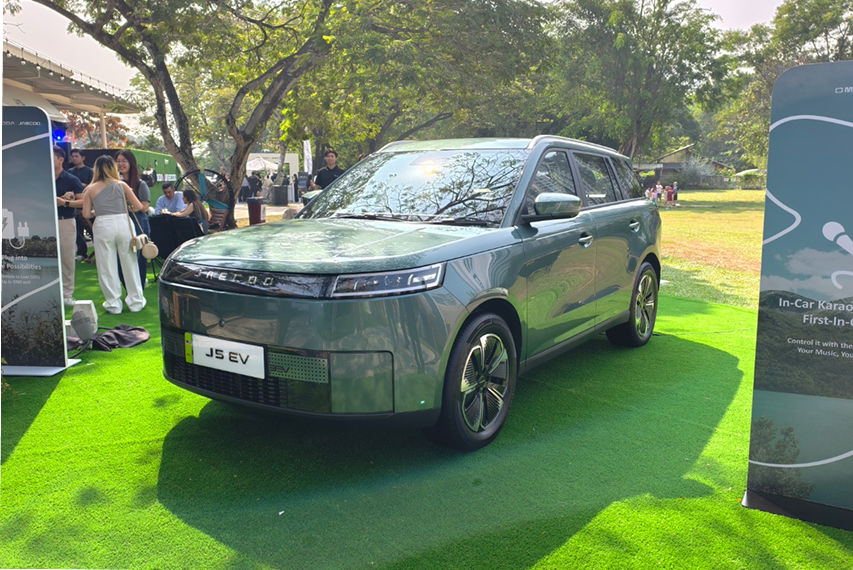 Jaecoo J5 EV front view Malaysia