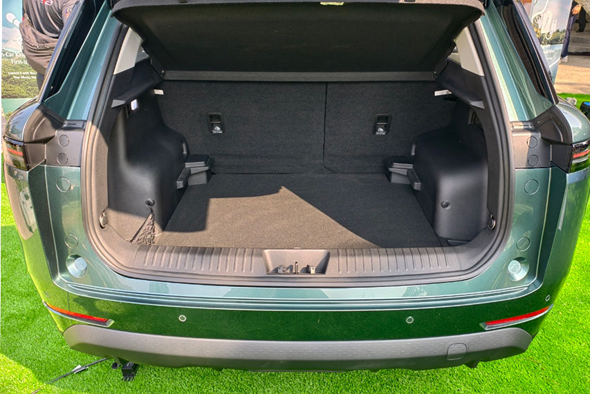 Jaecoo J5 EV boot view
