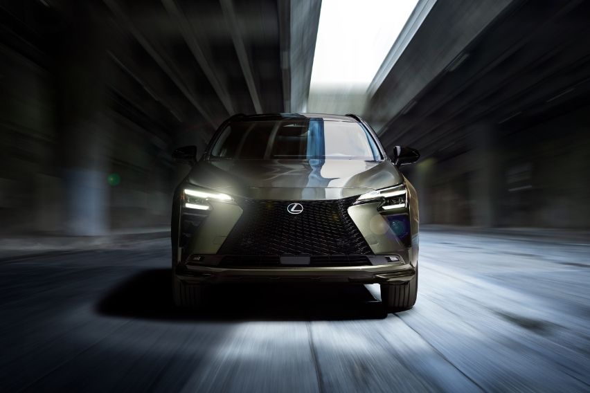 Lexus 3