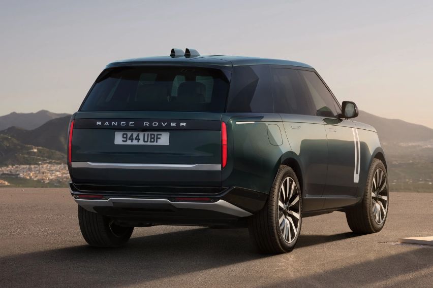 Range Rover Electric rear