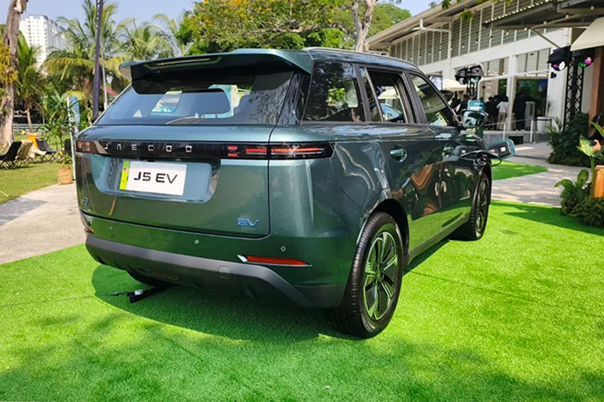 Jaecoo J5 EV rear