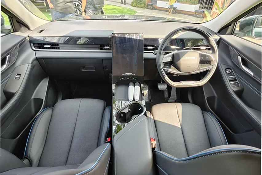 Jaecoo J5 EV interior