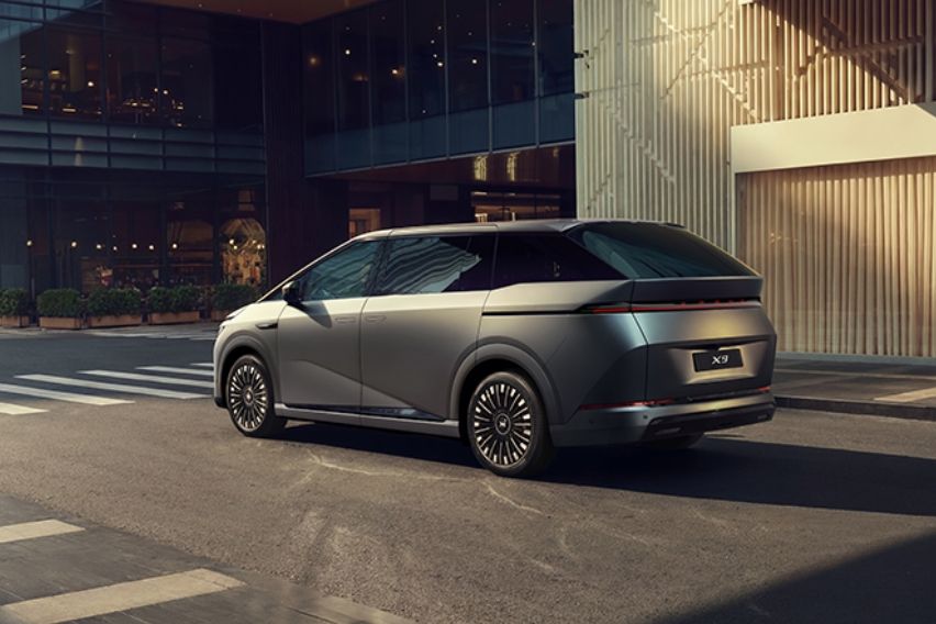 x9 rear