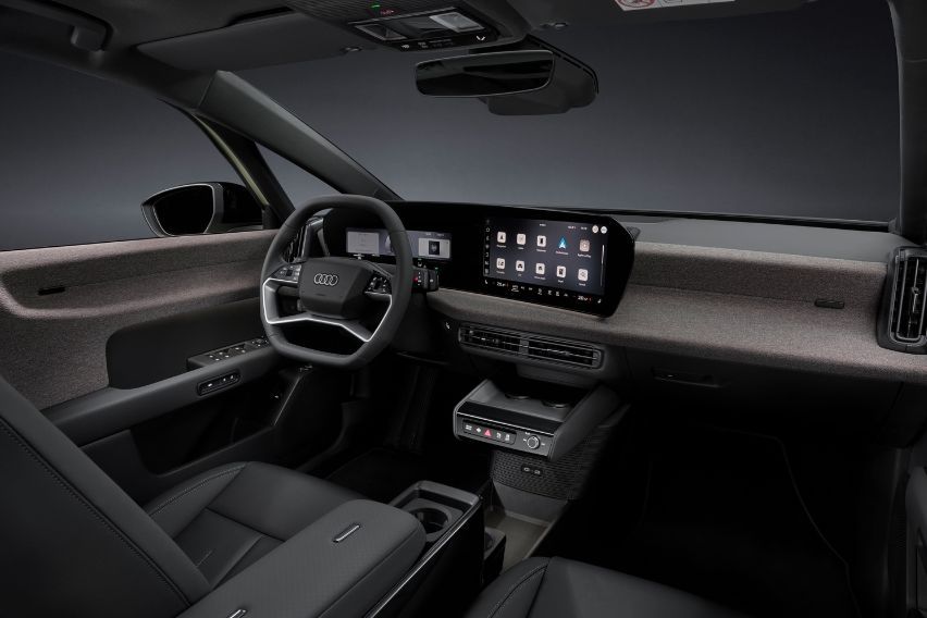 Audi A2 e-tron interior
