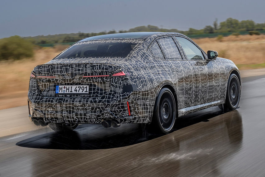 Munich’s High-Wire Act: Why the 2027 BMW 3 Series is Secretly Two Completely Different Cars — image 3