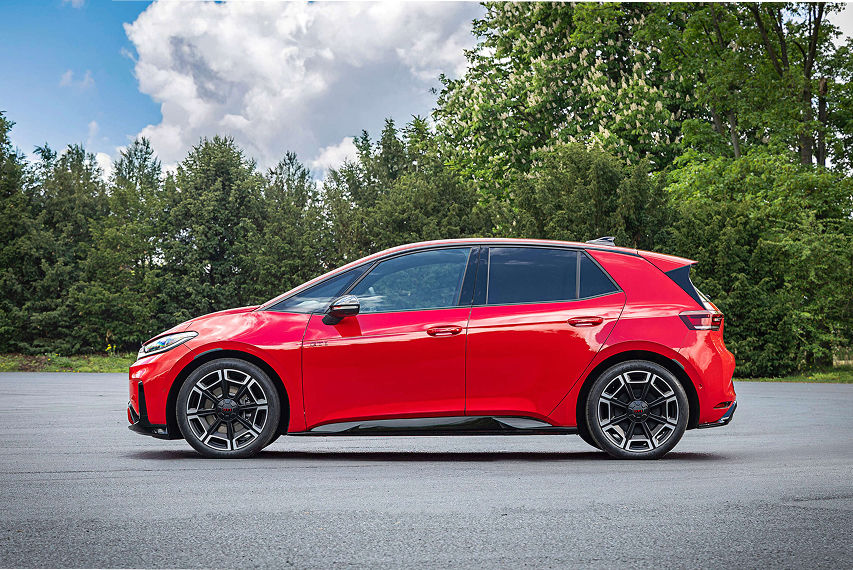 Volkswagen ID.3 GTI side profile view