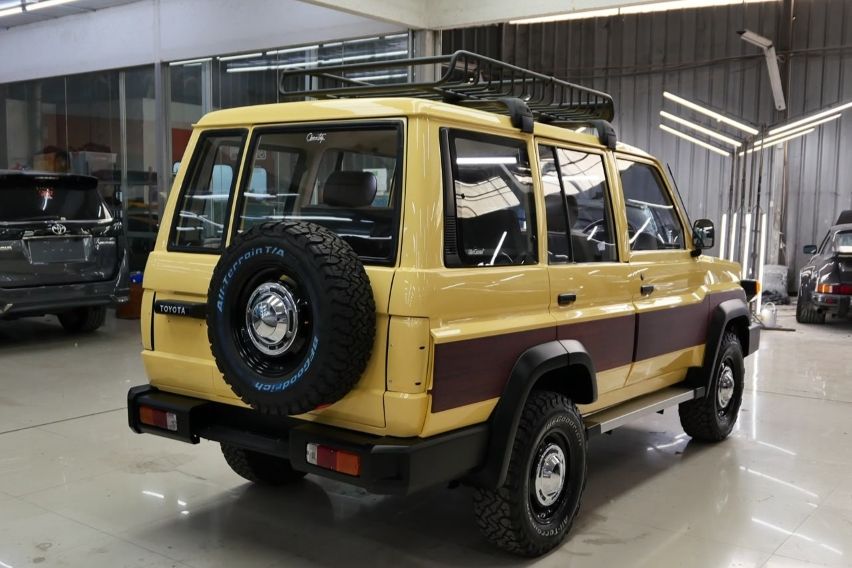 IMX Supergiveaway GH Style Toyota Kijang tampak belakang