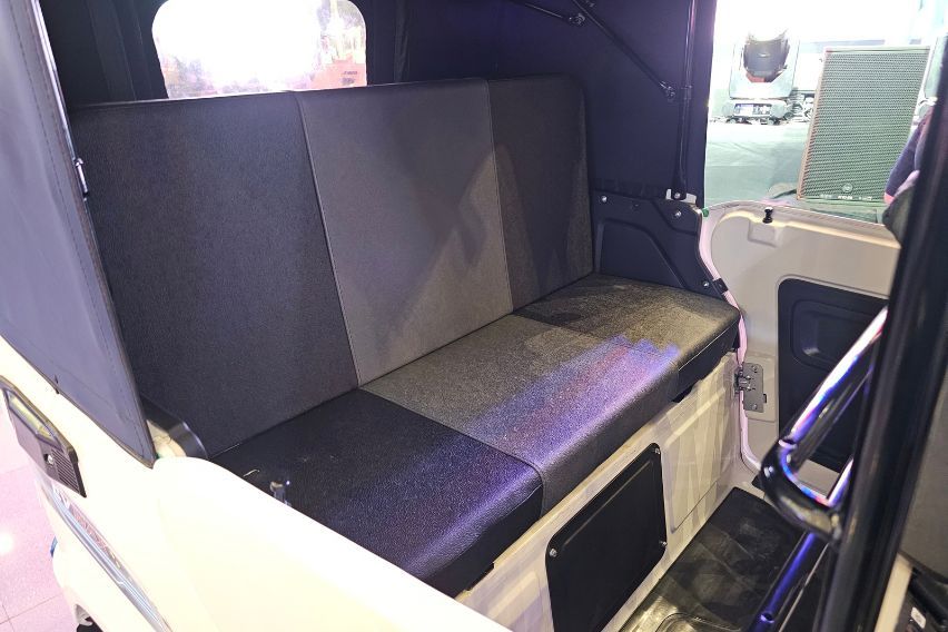 TVS King EV Max 2