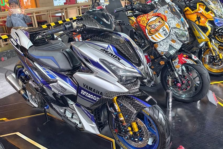 Yamaha Customaxi