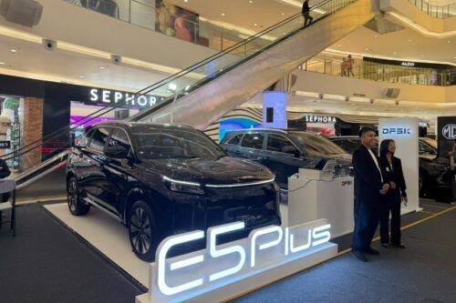 DFSK E5 Plus Mulai Tur Mall, Target Jangkau 50 Lokasi di Jabodetabek 
