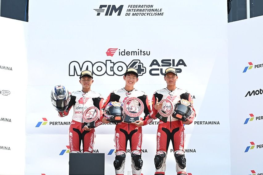 Bintang Pranata Sukma finis kedua di race pertama, sedangkan Resky Yusuf meraih podium perdananya di ajang Moto4 Asia Cup di race kedua