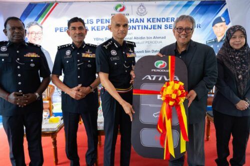 Perodua hands over 7 Ativa and 2 Aruz to police headquarters in Selangor