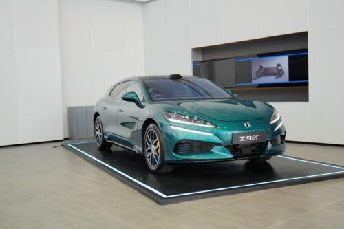 BYD Indonesia Rilis Danza Z9GT, Grand Tourer Listrik Bertenaga 1.156 PS Senilai Rp2,25 Miliar!