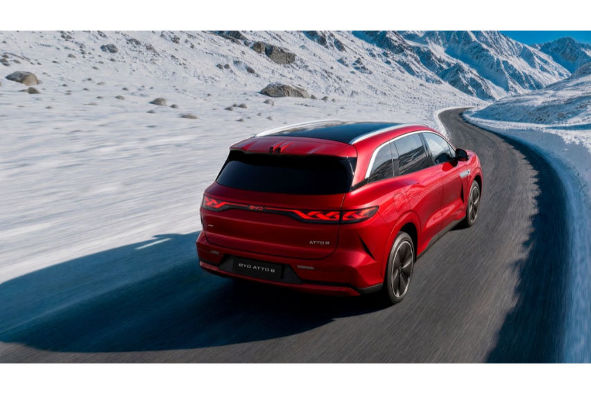 BYD Atto 8