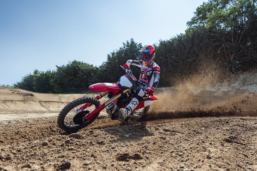 Ducati Desmo450 MX dan MX Factory 2027 Dapat Pembaruan, Fokus ke Performa dan Ketahanan 