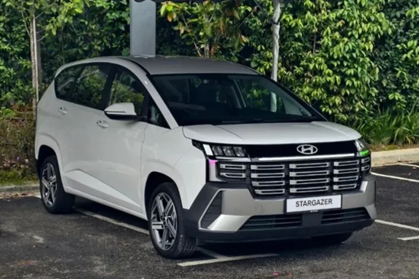 Hyundai Stargazer