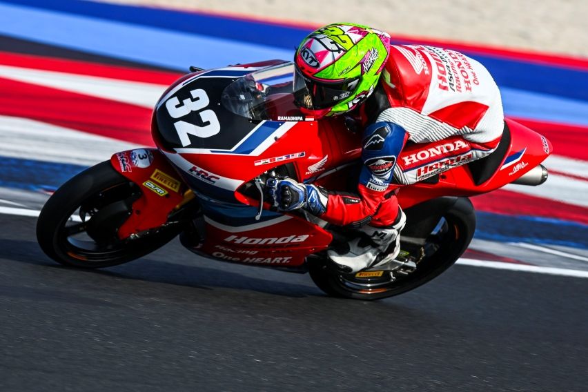 Kiandra Ramadhipa Raih Podium Kedua Moto3 Junior di Misano, Tutup Musim di Posisi Kelima