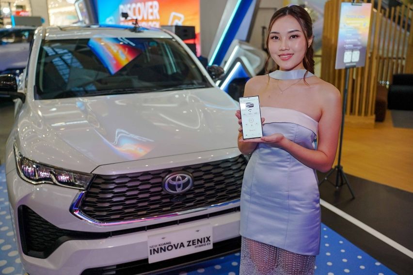 Toyota Innova Zenix V HEV 2026 t-intouch