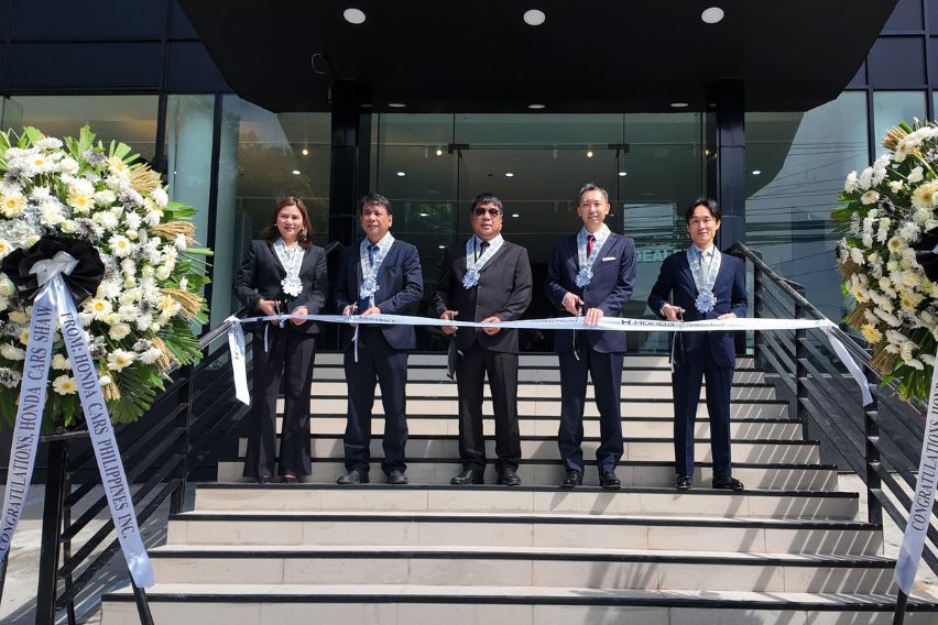 Honda Cars Shaw - Ribbon Cutting