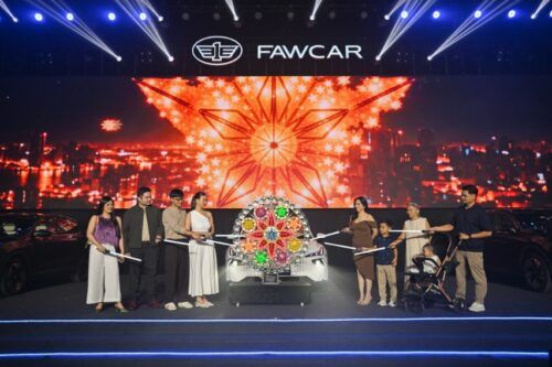 FAWCAR official brings Joyee to PH